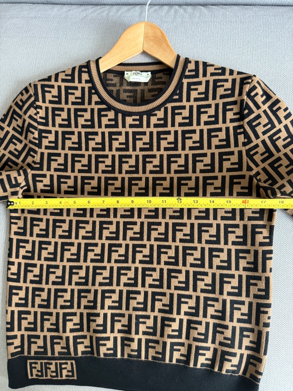 FENDI Sweater Fabric FF Motif Sweater Short Sleeve Size 44 - Picture 6 of 14